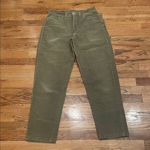Lands' End Women’s Corduroy Pants in Olive Green small